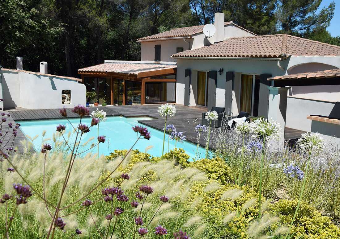 Villa provençale avec piscine à Tours