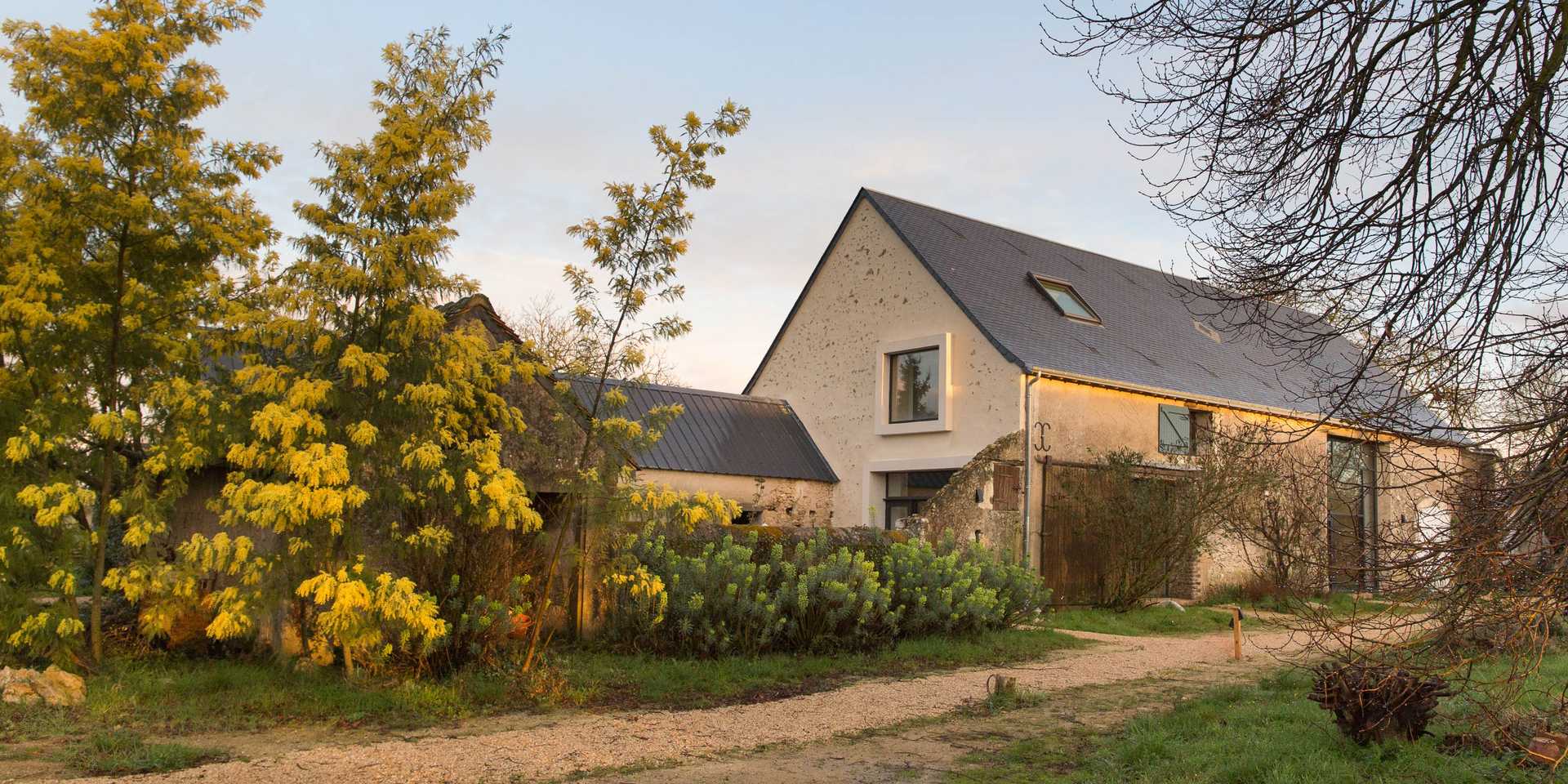 Rénovation complète d'un corps de ferme par un architecte en Touraine 