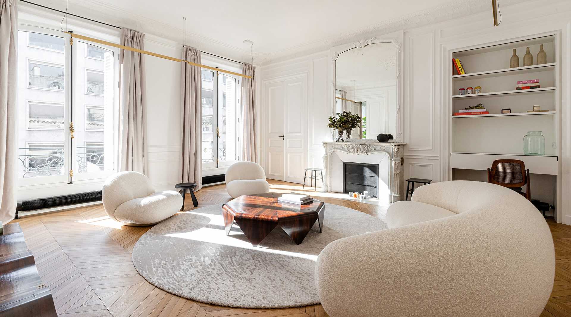 Rénovation du salon d'une maison contemporaine par un architecte d'intérieur à Tours