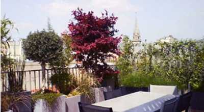 Aménagement paysager d'une terrasse avec vue à Tours