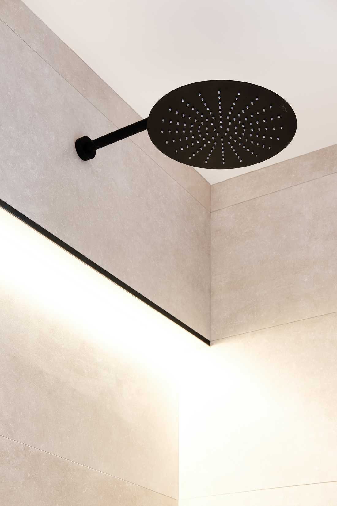 Douche sur-mesure conçu par un architecte en Centre-Val de Loire