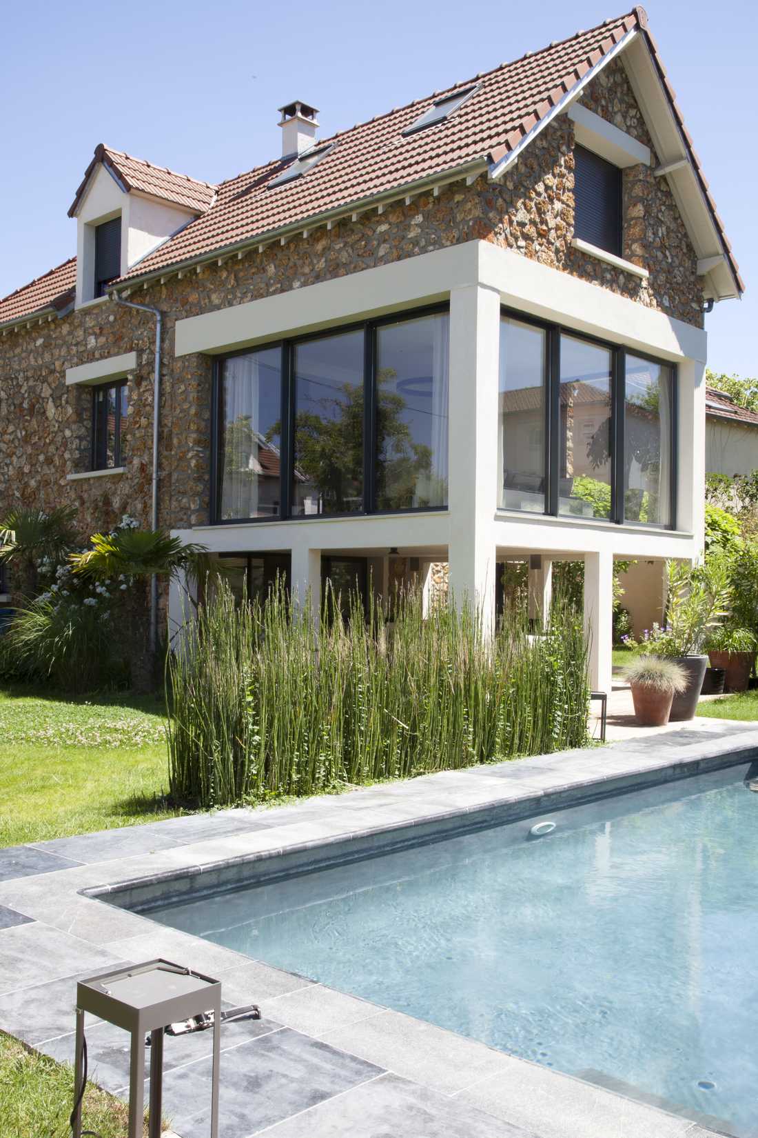 Extension et surélevation d'une maison de type meuliere à Tours