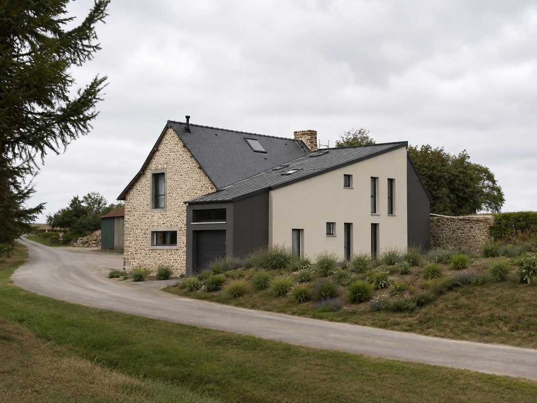 Extension situé sur les anciens appentis de la maison patrimoniale