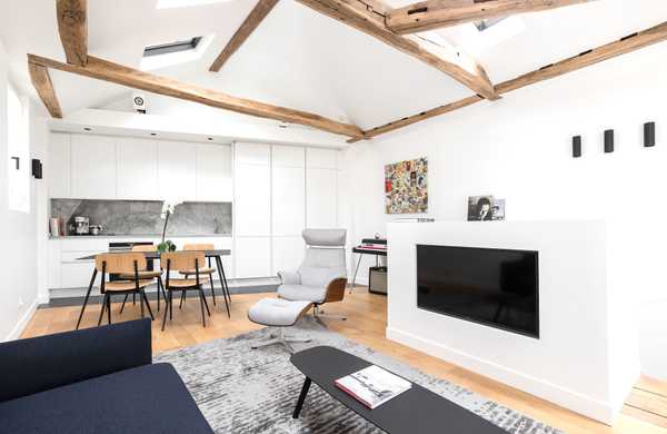 Modernisation d’un appartement duplex sous les combles par un architecte à Tours