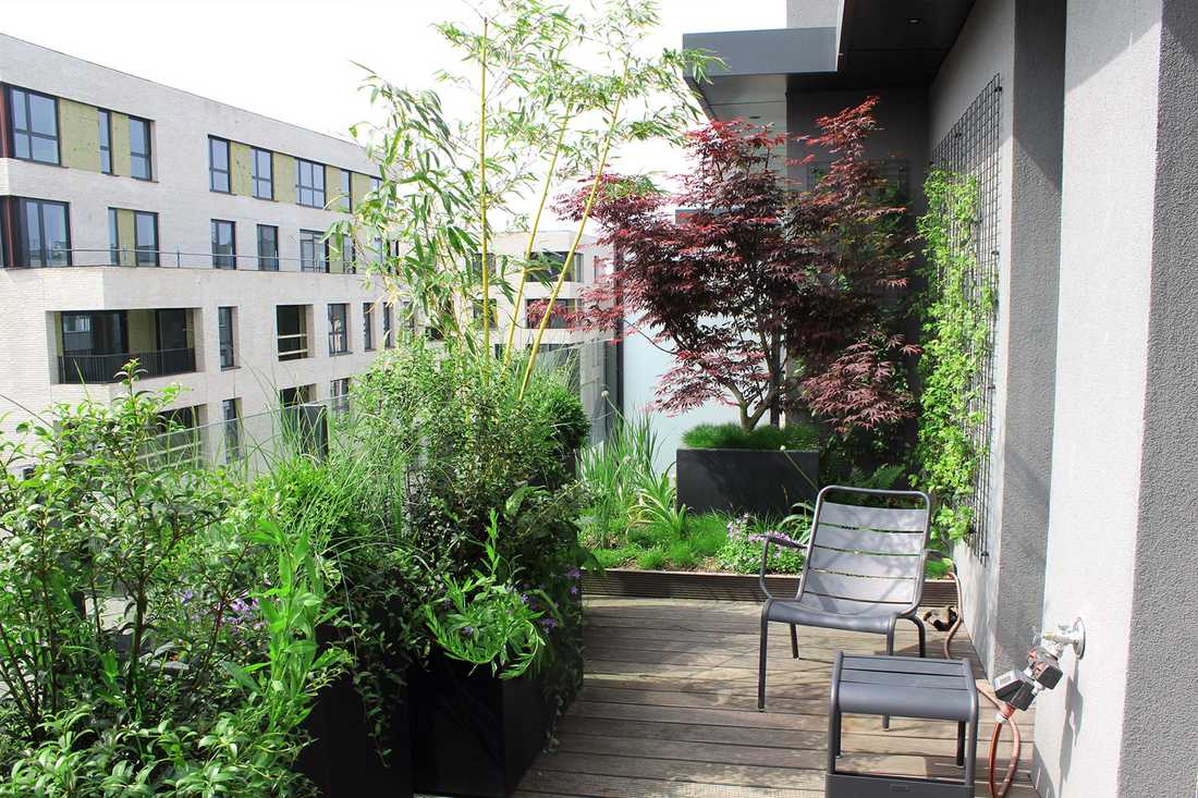Landscaping of a penthouse terrace in Tours